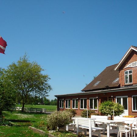 Mikkelborg Kro Rodding Bagian luar foto